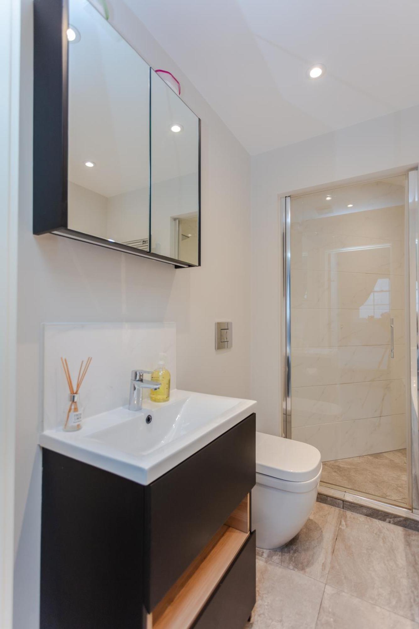 Spacious And Modern Apartment In Pimlico Londyn Zewnętrze zdjęcie