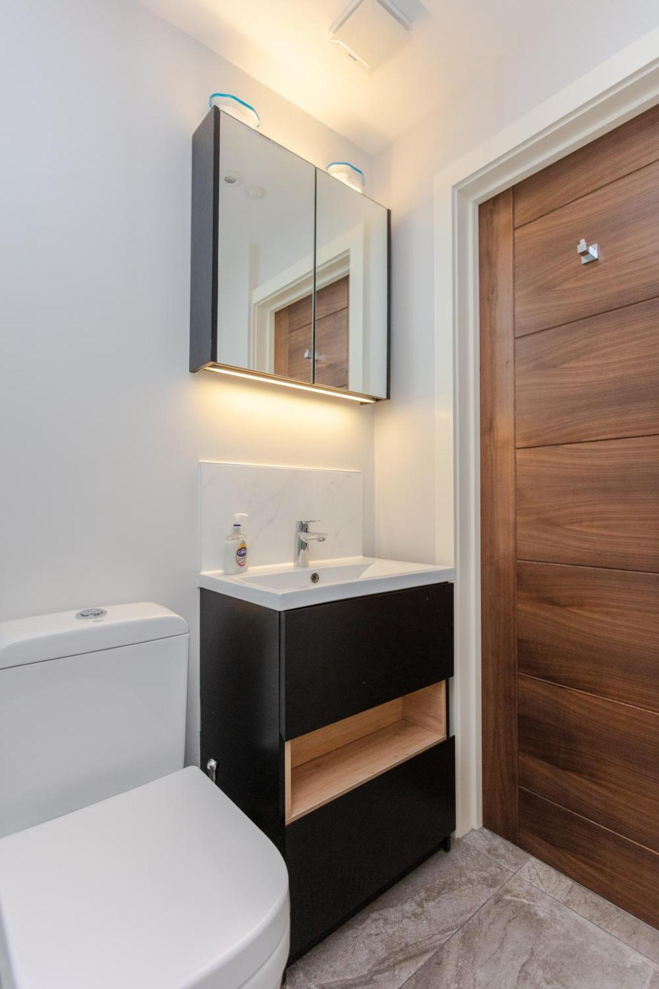 Spacious And Modern Apartment In Pimlico Londyn Zewnętrze zdjęcie